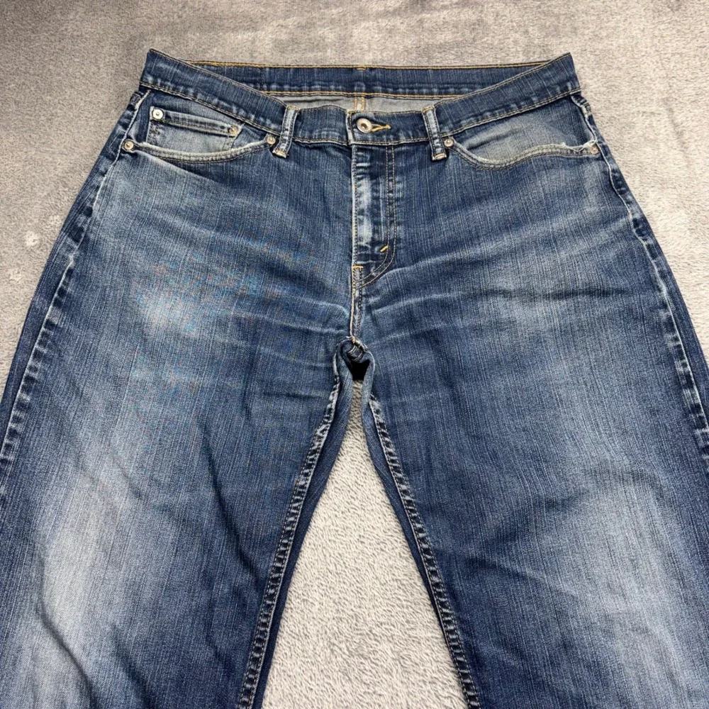 Levi's 514 Straight Fit Jeans Men 33x34 Blue Zip Fly Denim Good Condition